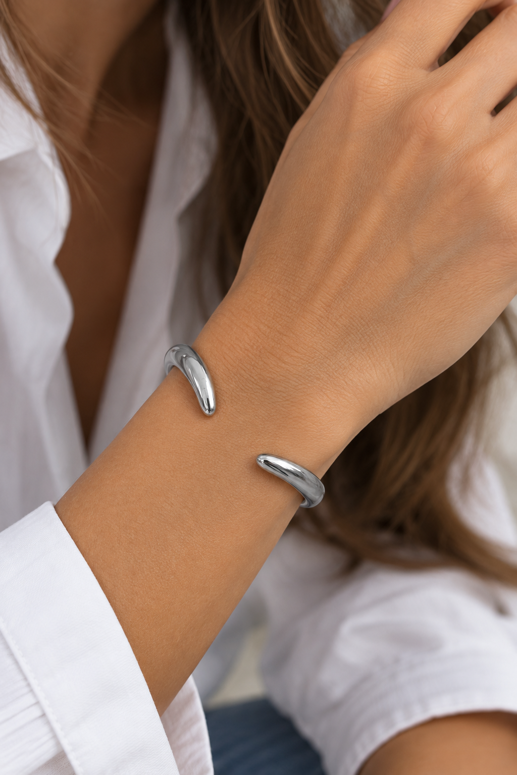 SILVER BRACELET