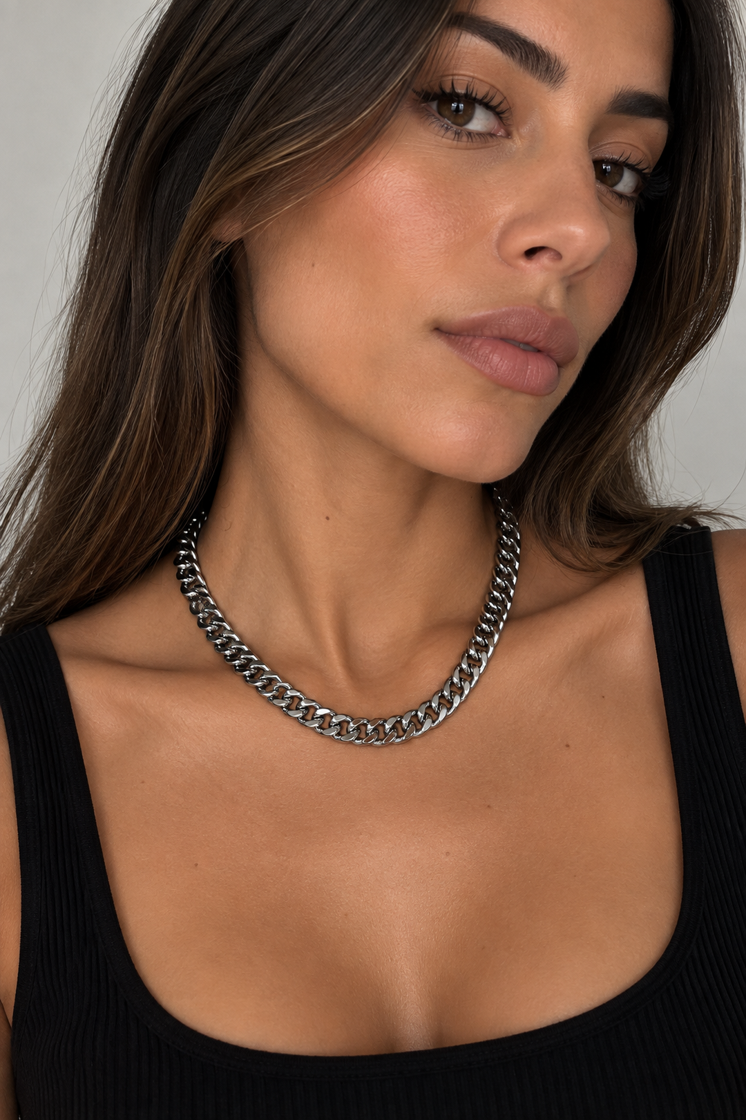 NOVA CHAIN NECKLACE