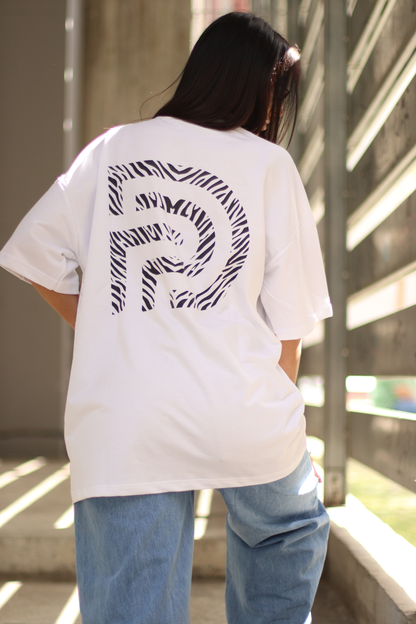 Dtop oversized t-shirt – zebra white edition
