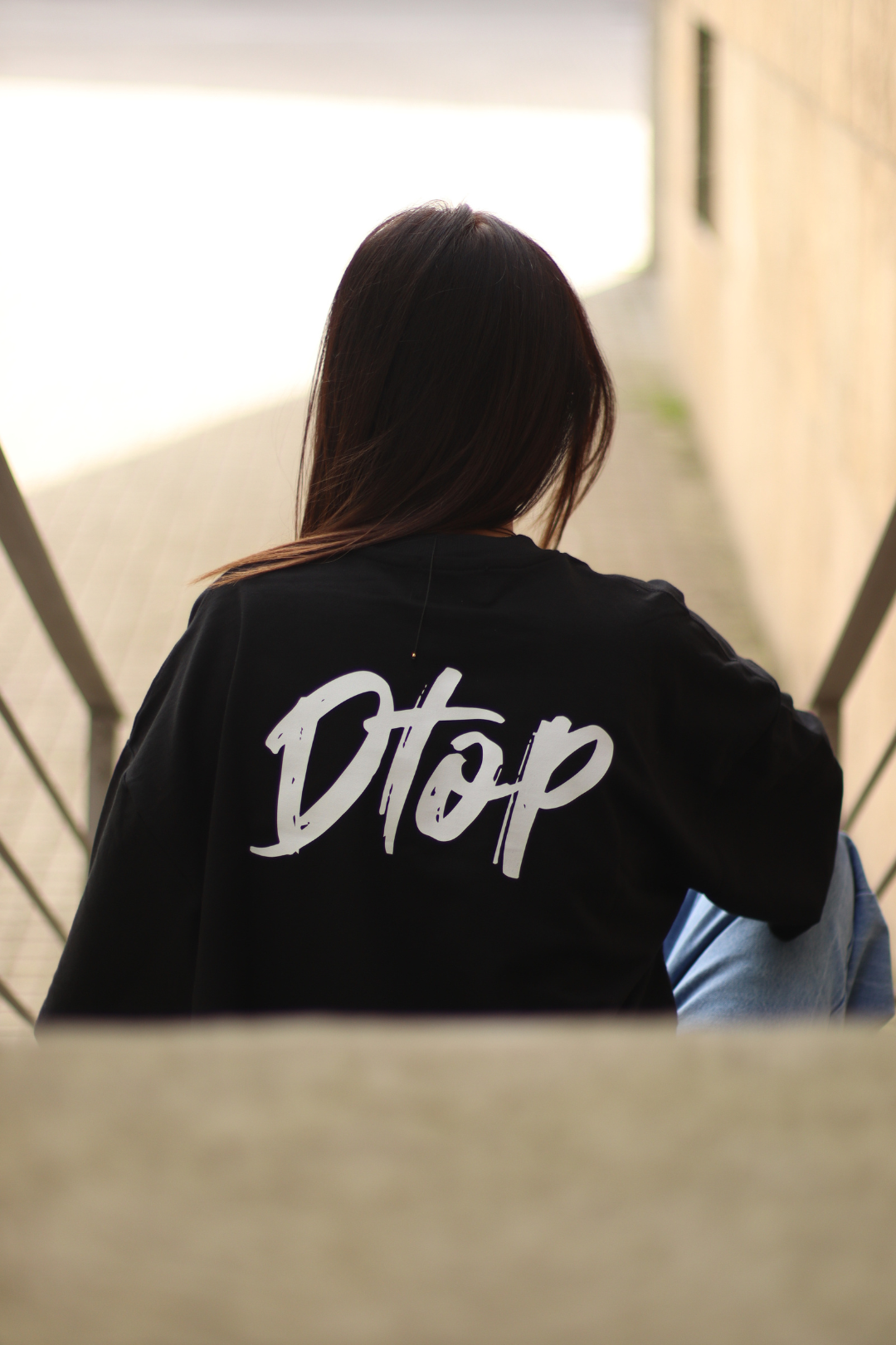 DTOP Signature Crop Tee – Black